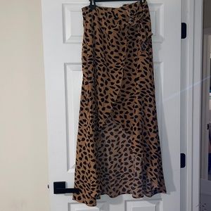 SHEIN hi-lo leopard print skirt